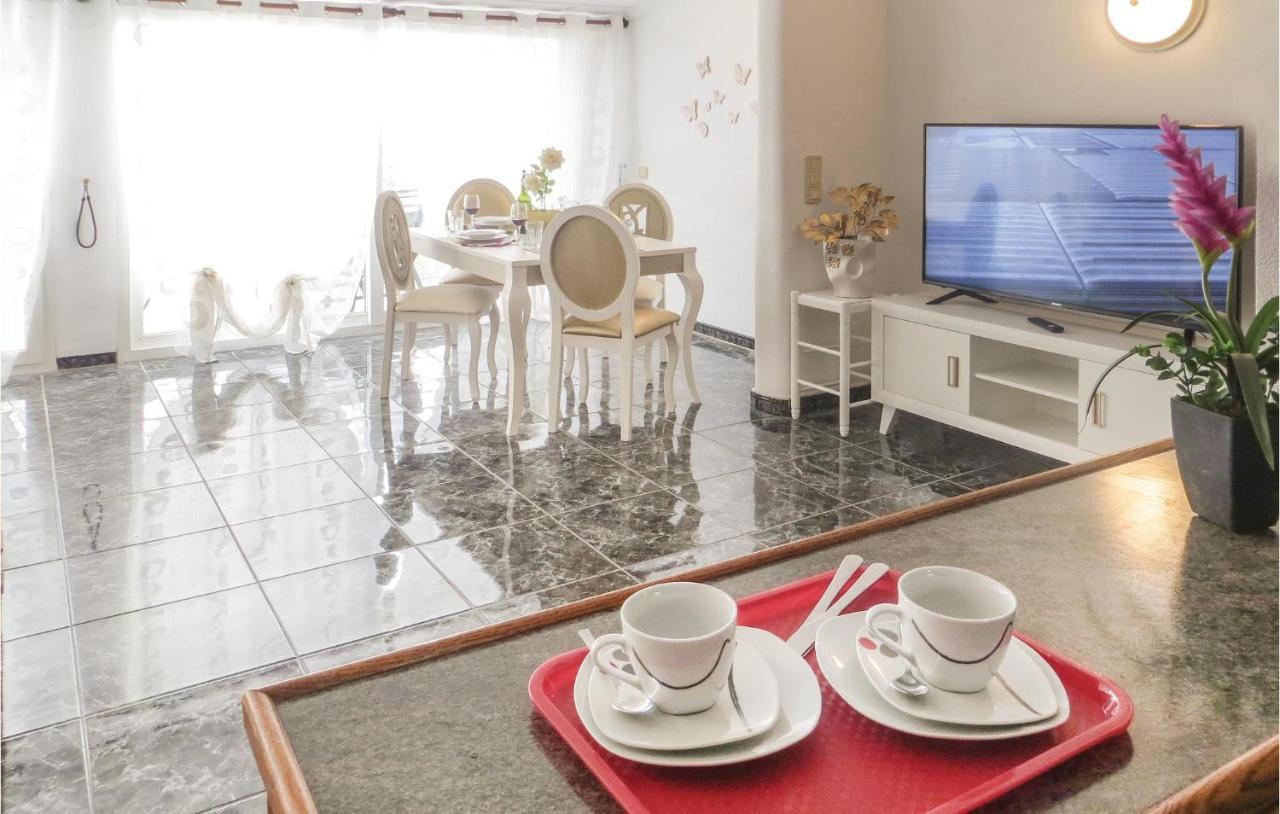 2 Bedroom Stunning Apartment In Torrevieja Zewnętrze zdjęcie