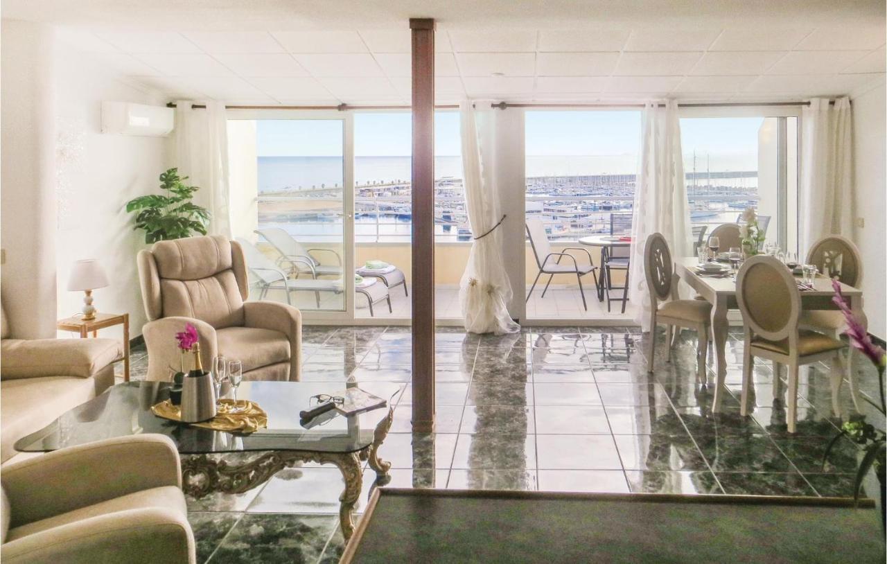 2 Bedroom Stunning Apartment In Torrevieja Zewnętrze zdjęcie