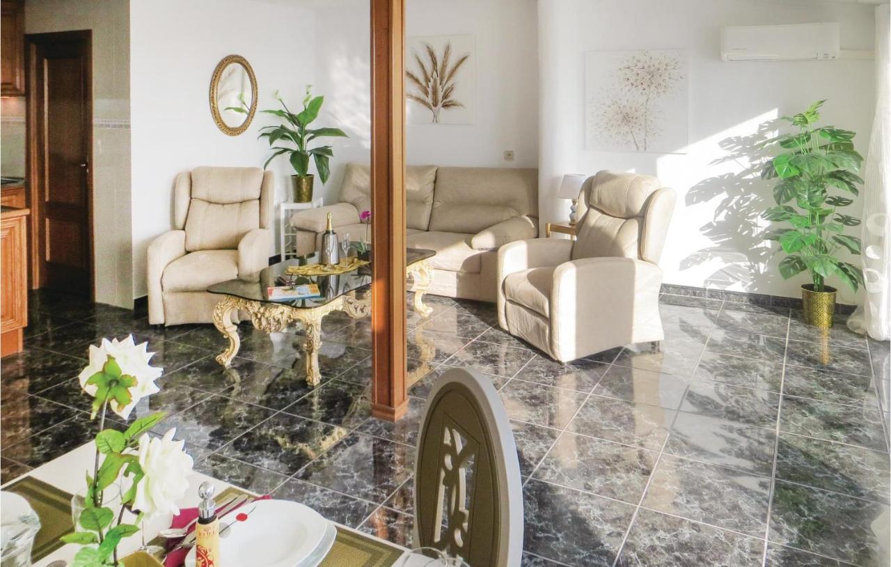 2 Bedroom Stunning Apartment In Torrevieja Zewnętrze zdjęcie