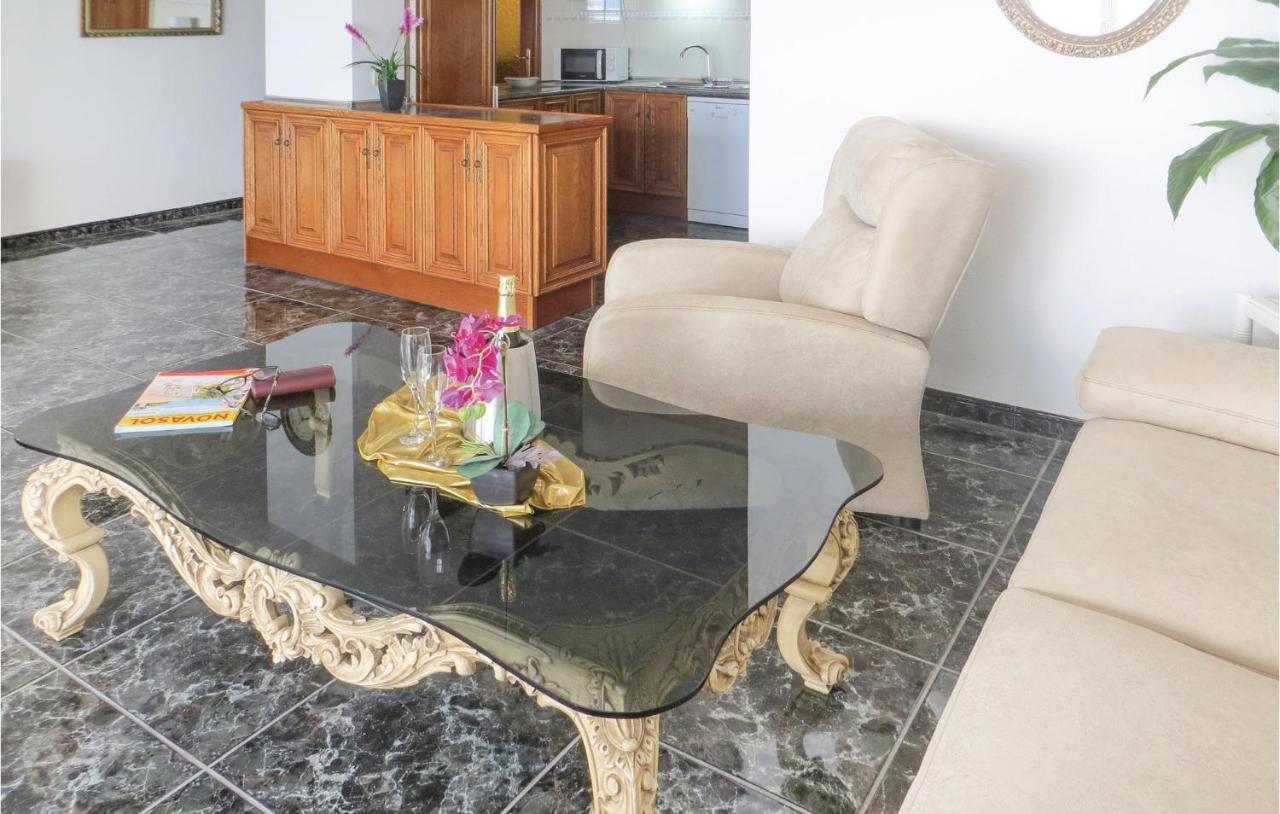 2 Bedroom Stunning Apartment In Torrevieja Zewnętrze zdjęcie
