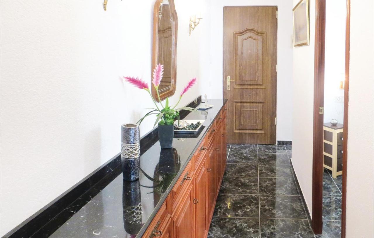 2 Bedroom Stunning Apartment In Torrevieja Zewnętrze zdjęcie